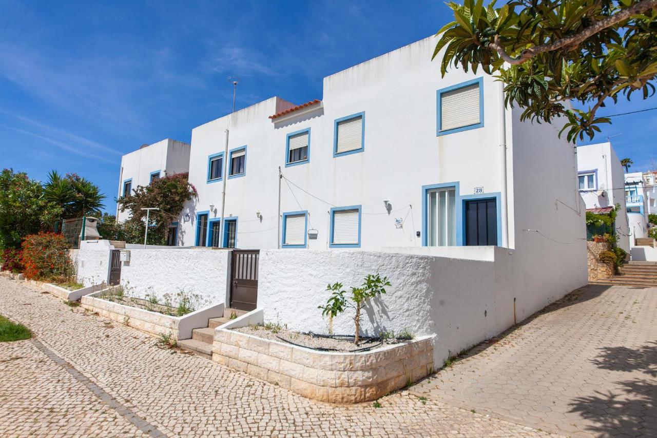 C17 - Suncliff Salema House Villa Exterior photo